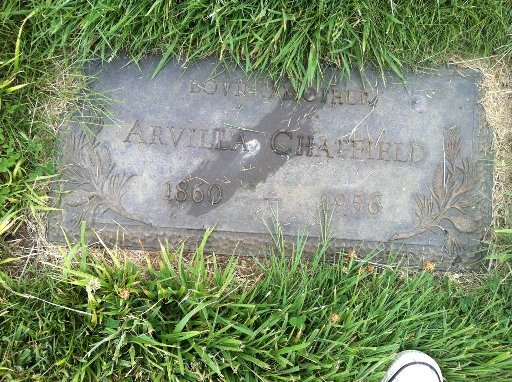 STAFFORD Arvilla E 1860-1956 grave.jpg
